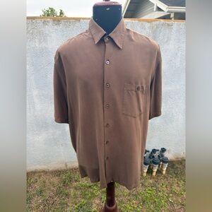 PreOwned Tori Richard Brown Hawaiian Print Full Button Men's XL
